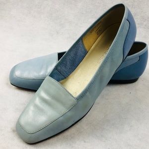 Angiolini flats two tone blue leather